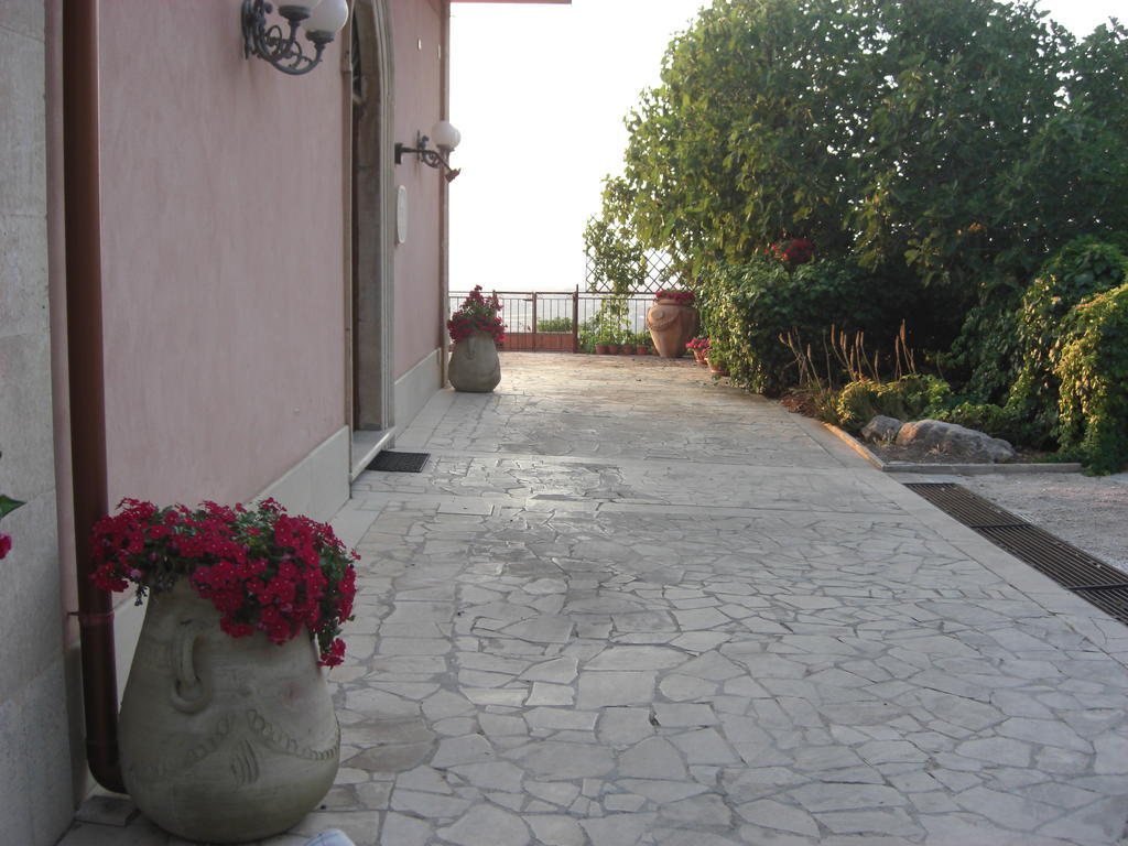 Albergo Villa Nobile Chiaramonte Gulfi Exterior photo