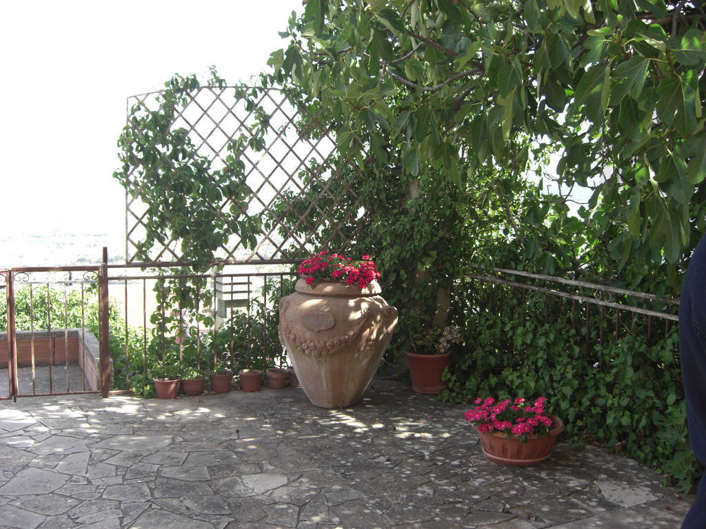 Albergo Villa Nobile Chiaramonte Gulfi Exterior photo