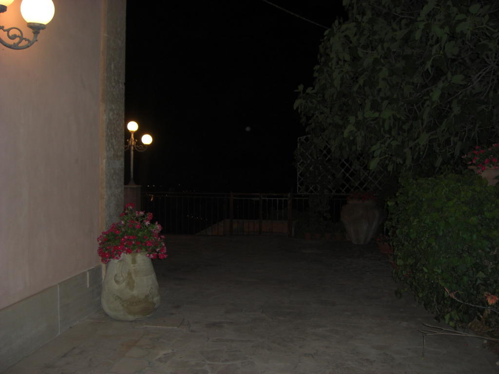 Albergo Villa Nobile Chiaramonte Gulfi Exterior photo